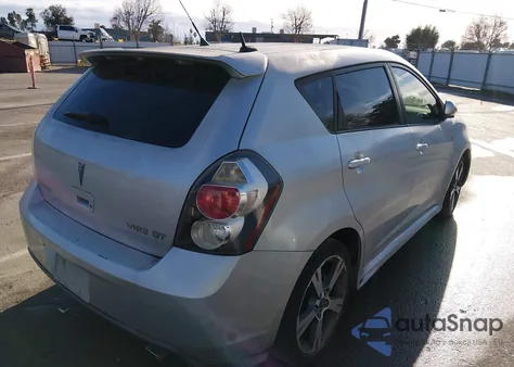 2009 Pontiac Vibe Gt z USA, uszkodzony, nr VIN 5Y2SR67049Z460228